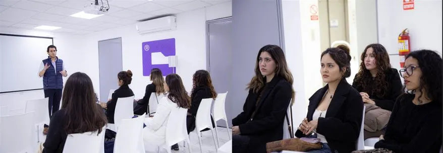 CONVOCATORIA LABORAL JUNTO A TRADE ALLIANCE CORPORATION