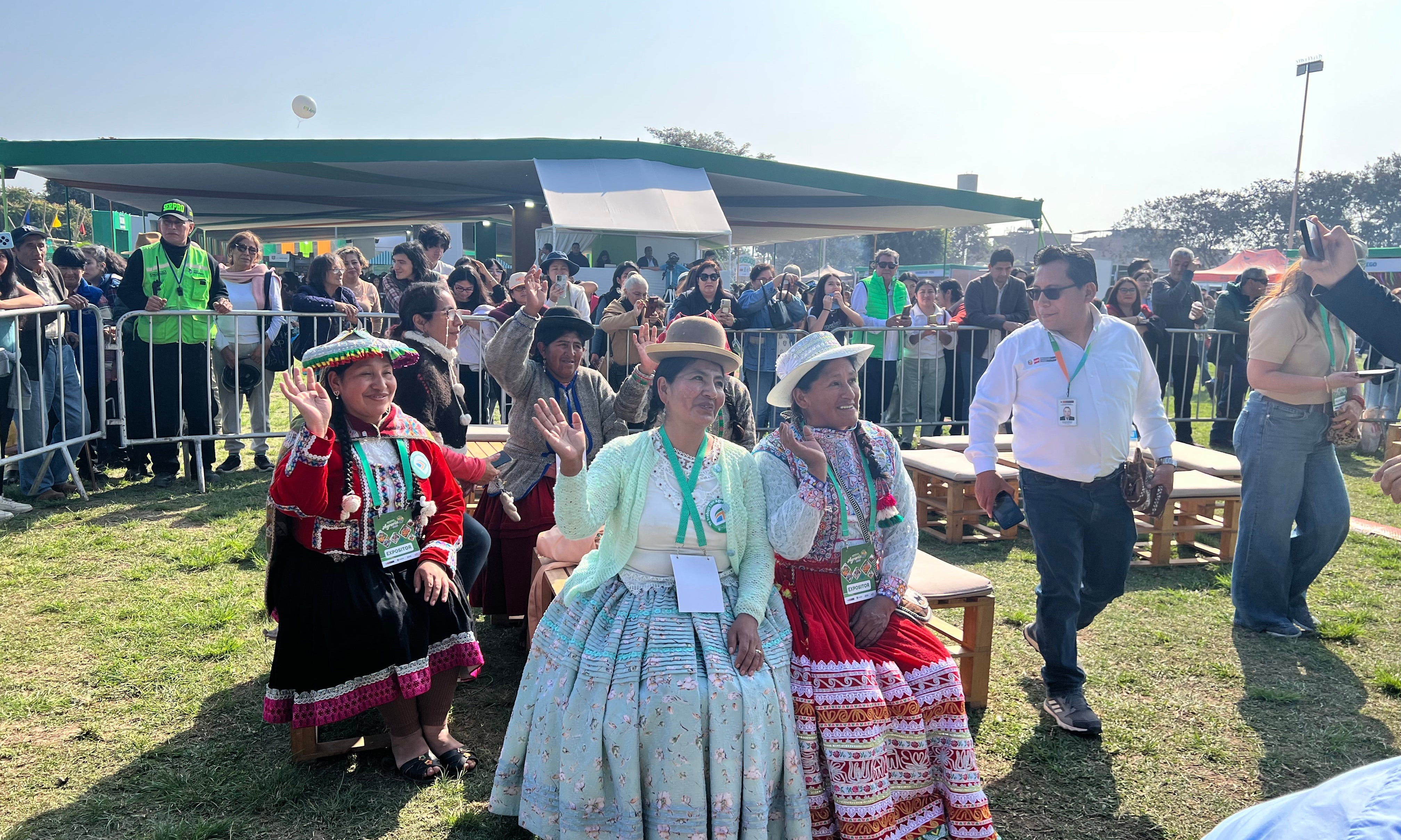 NUESTROS ESTUDIANTES PARTICIPAN EN LA EXPOAGRARIA&nbsp;