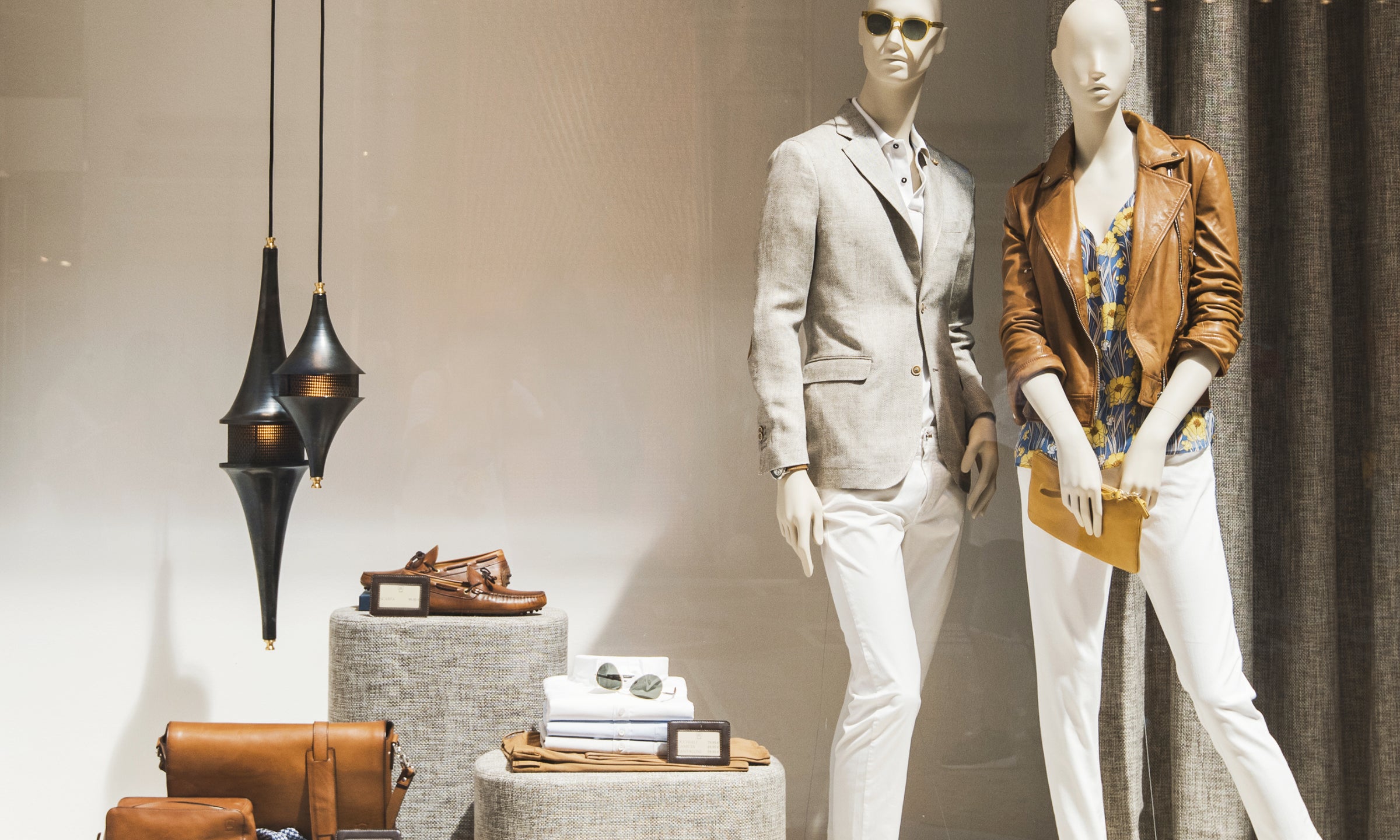 Todo sobre el escaparatismo y su importancia en la moda