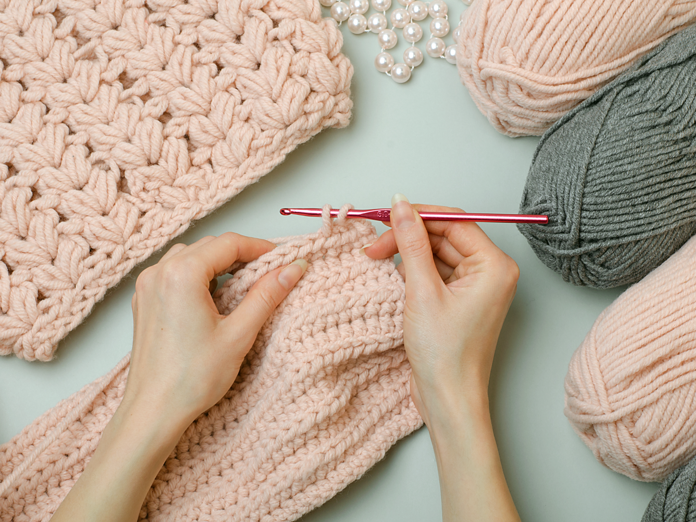 Prendas tejidas a crochet: calidez y confort en la moda